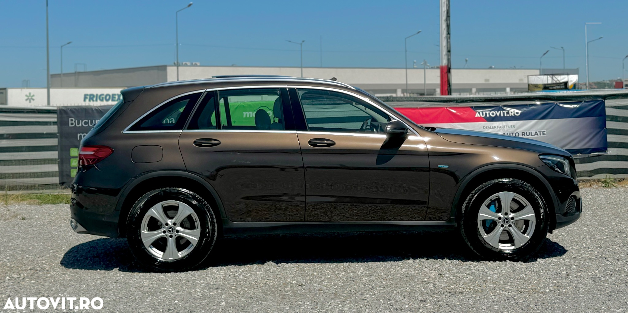 Mercedes-Benz GLC 350 e 4Matic 7G-TRONIC Exclusive - 2