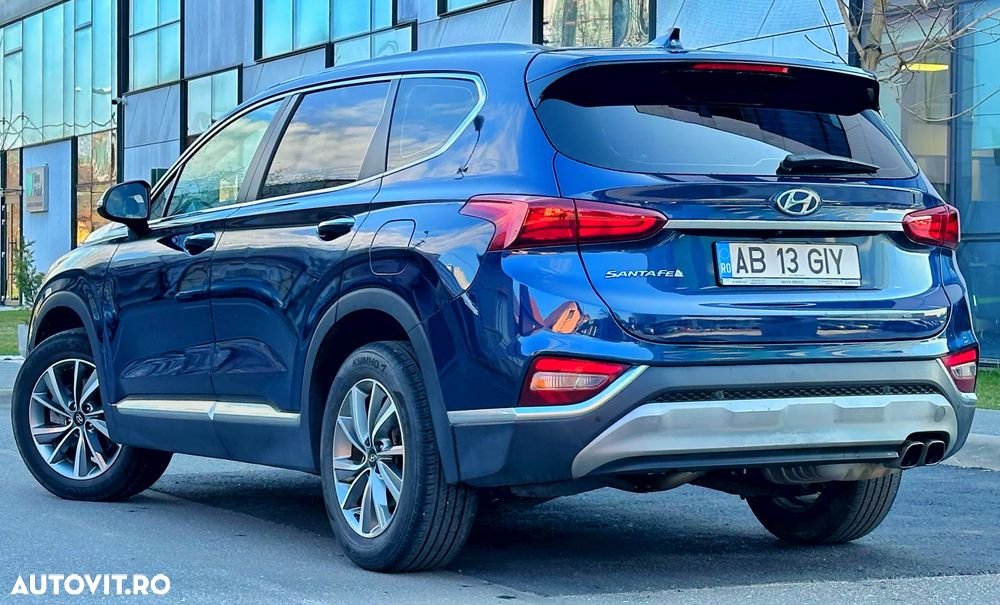 Hyundai Santa Fe - 2