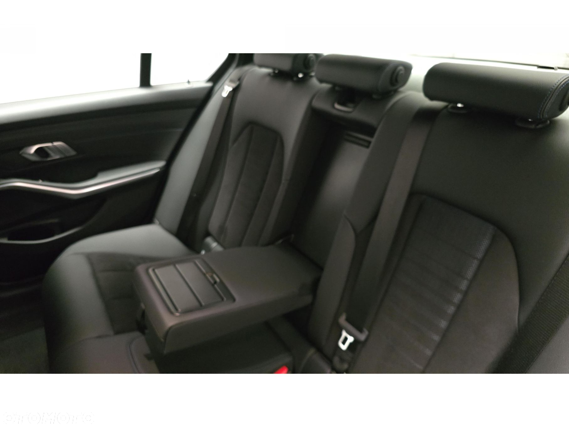 BMW Seria 3 - 23