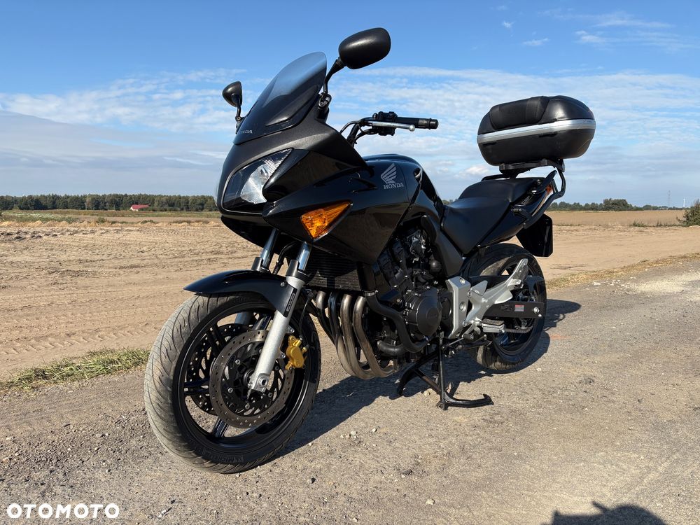 Honda CBF - 2