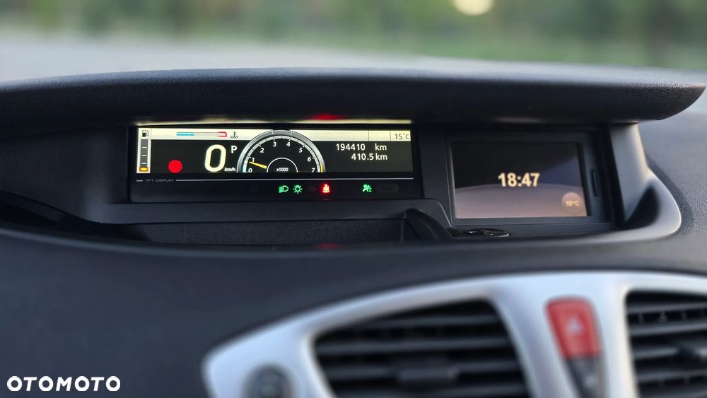 Renault Scenic 2.0 16V 140 CVT Luxe - 9