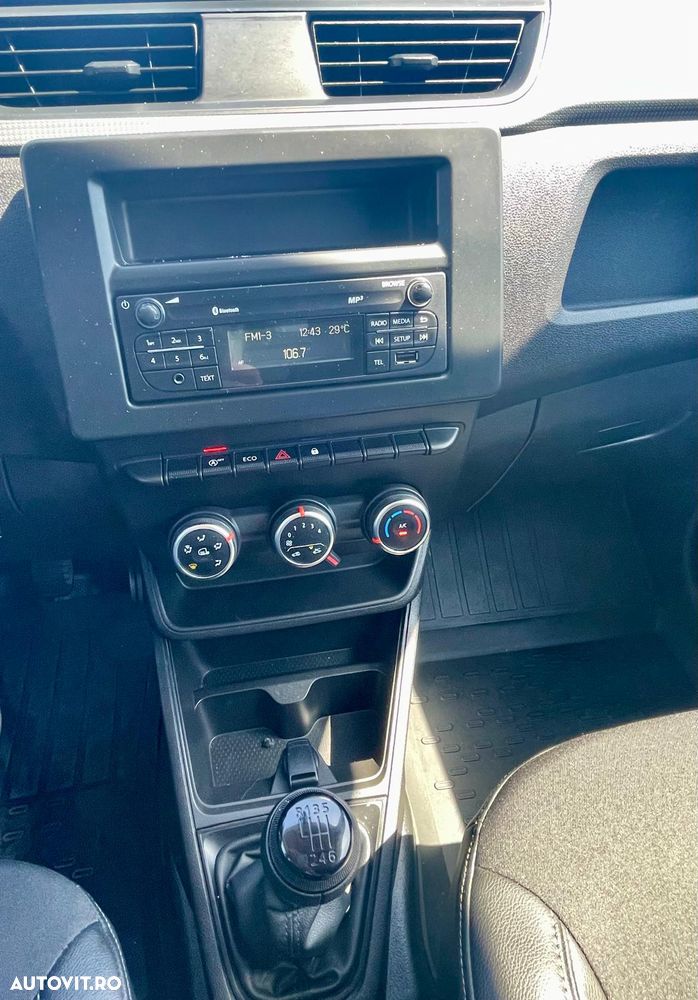 Renault Express - 12