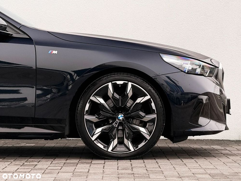 BMW Seria 5 520d xDrive mHEV - 5