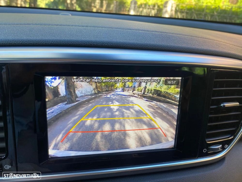 Kia Sportage 1.6 CRDI ISG MHEV Tech - 25