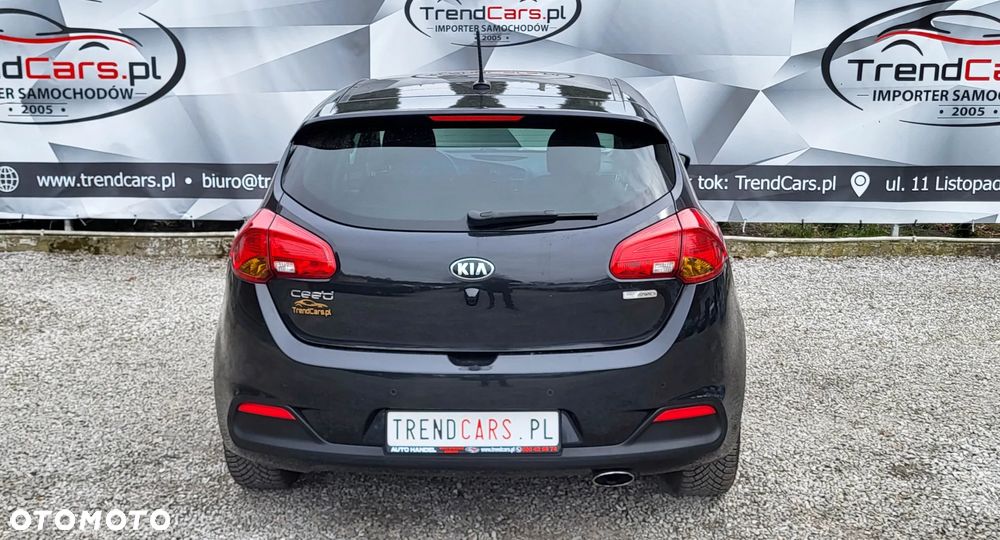 Kia Ceed 1.6 GDI ISG Spirit - 9