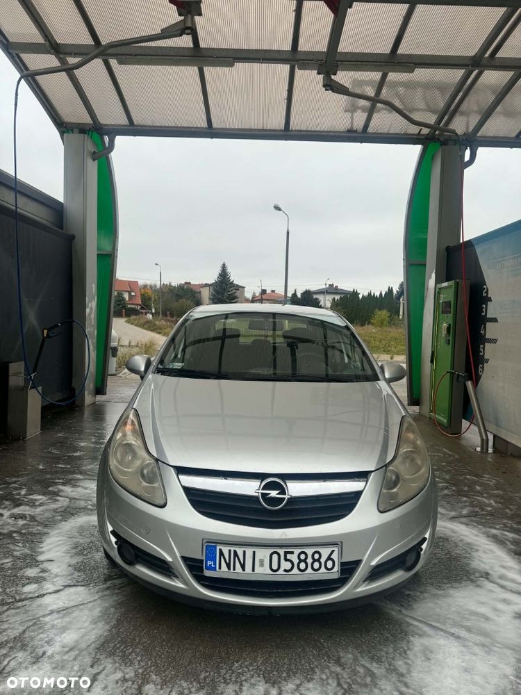 Opel Corsa - 1