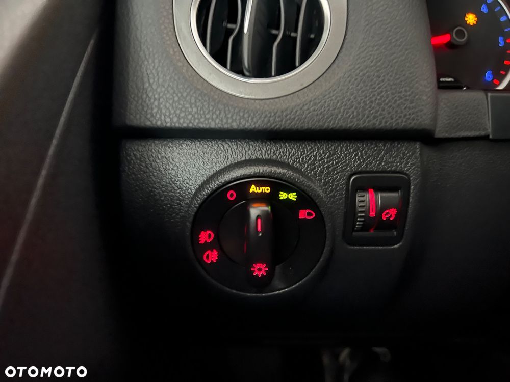 Volkswagen Tiguan 2.0 TDI DPF BlueMotion Technology Freestyle - 40