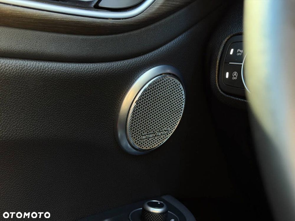 Alfa Romeo Giulia - 14