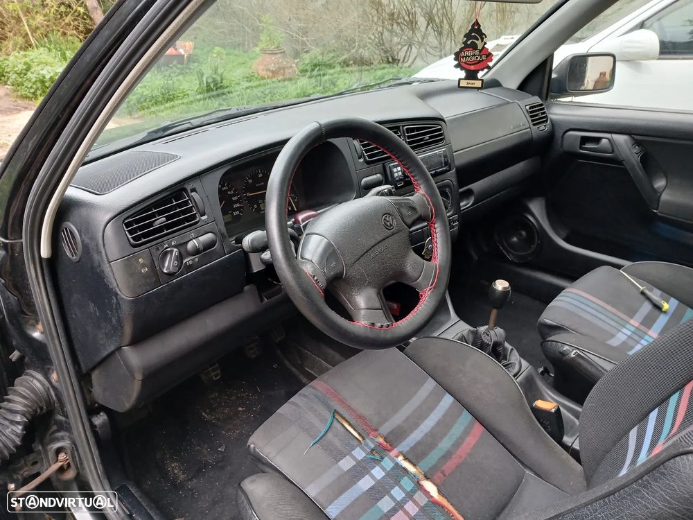 VW Golf 1.9 TDi GT Special - 10