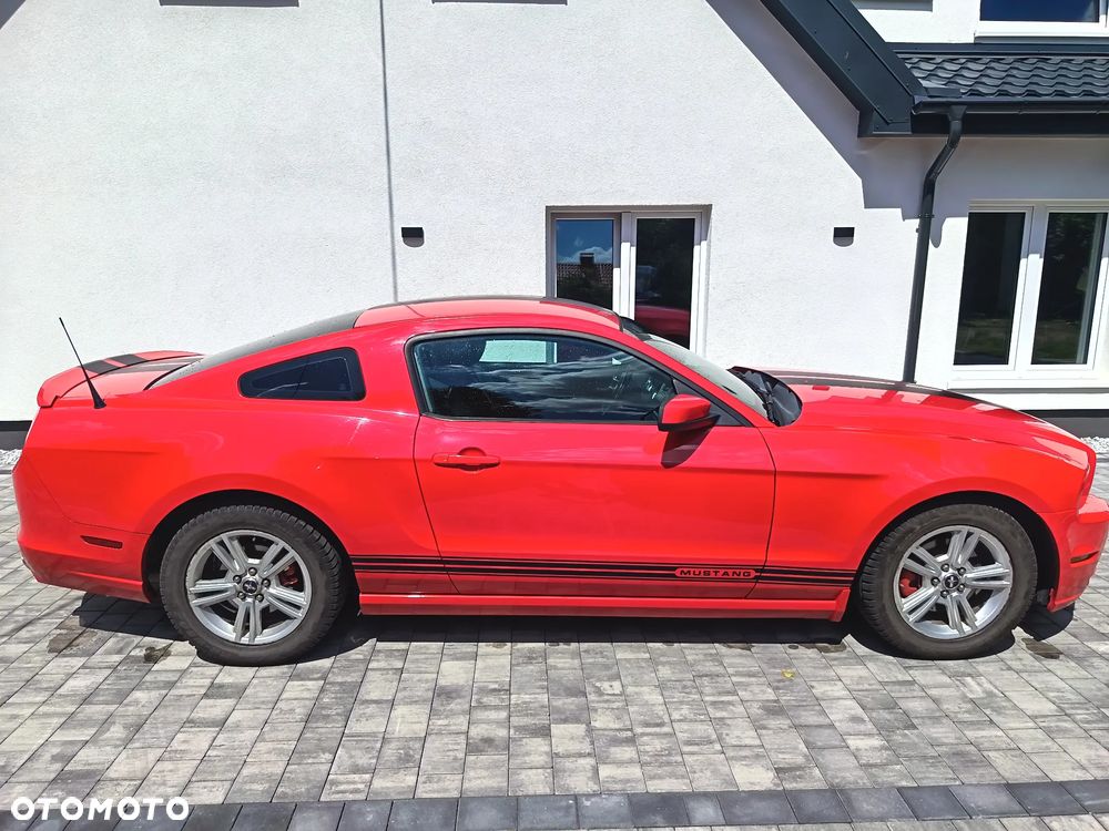 Ford Mustang 3.7 V6 - 8