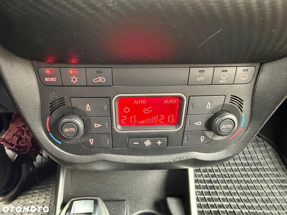 Alfa Romeo Mito 1.4 TB Distinctive - 9