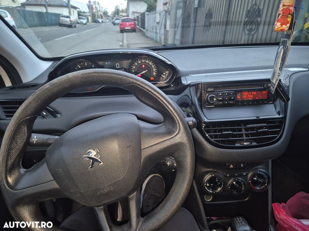 Peugeot 208 1.6 BlueHDi FAP Active - 6