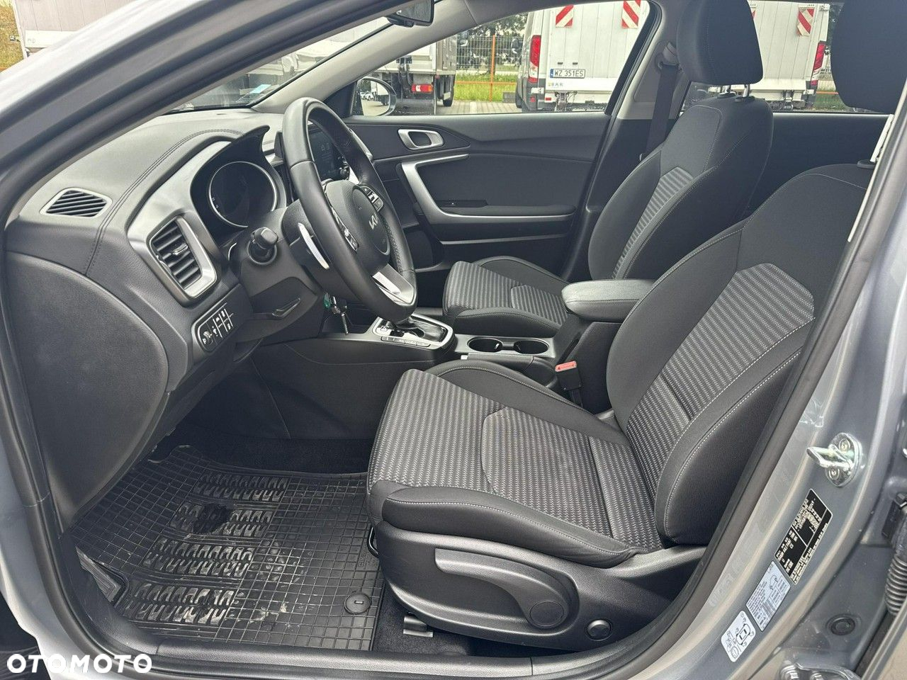 Kia Ceed 1.5 T-GDI M DCT - 11