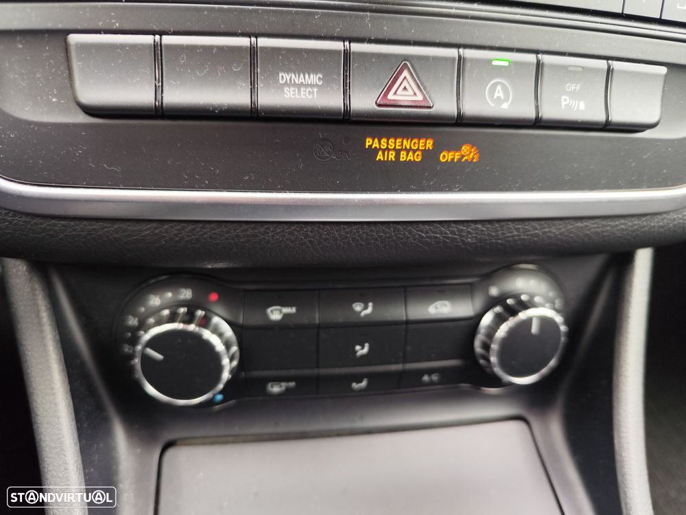 Mercedes-Benz GLA 220 d Style - 26