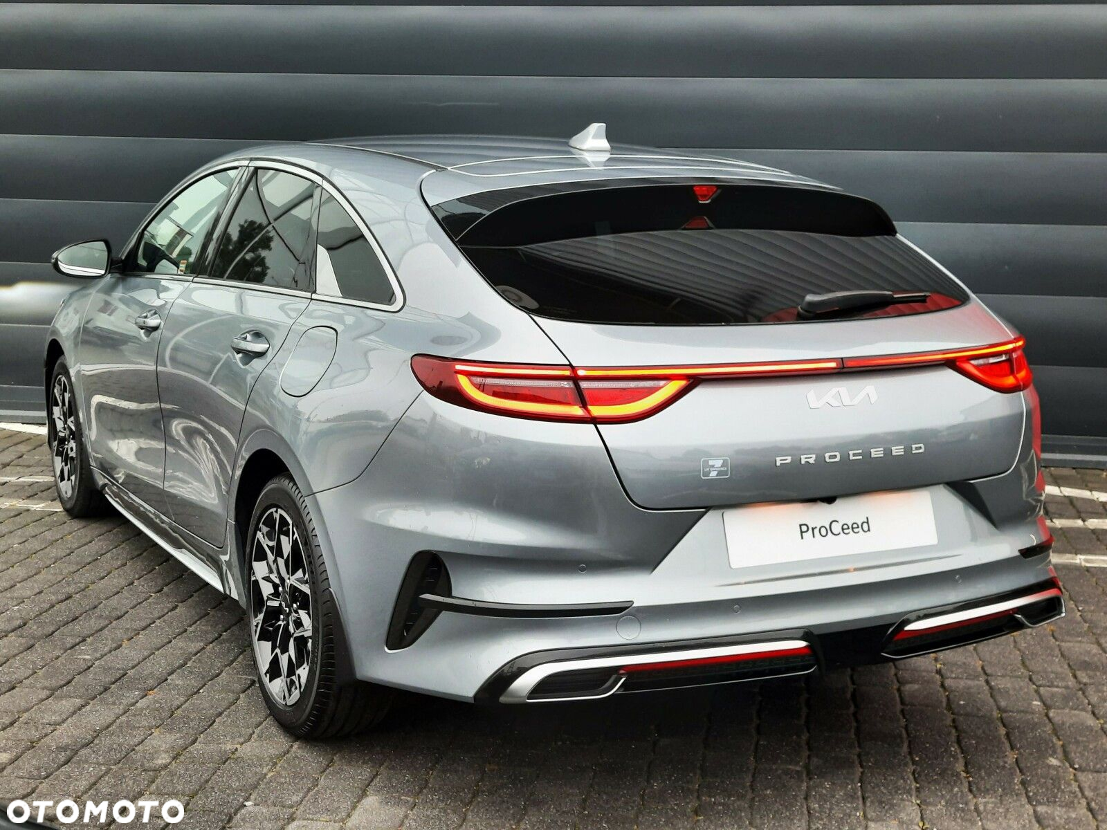Kia ProCeed - 7