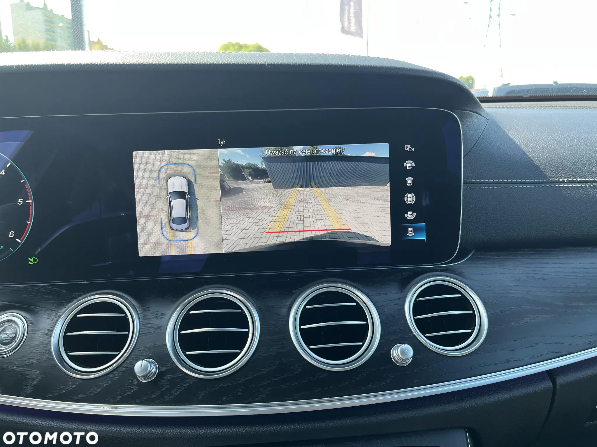 Mercedes-Benz Klasa E 220 d 4-Matic Business Edition - 25