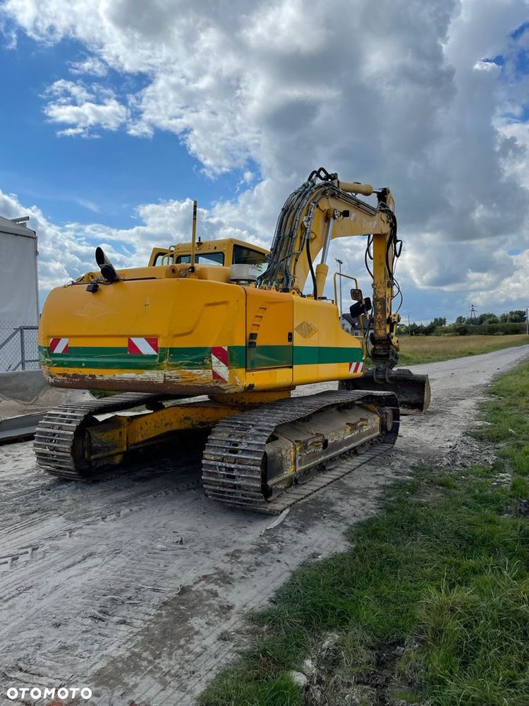 Liebherr R 906 LC - 4