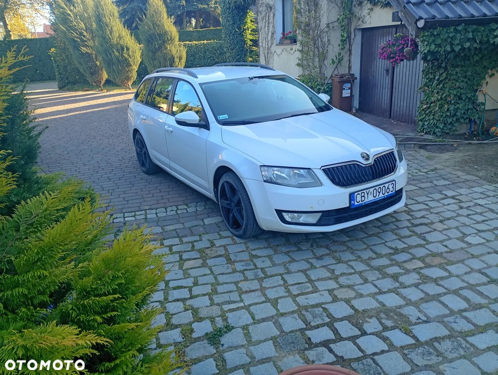 Skoda Octavia 1.6 TDI Green tec Ambition - 6