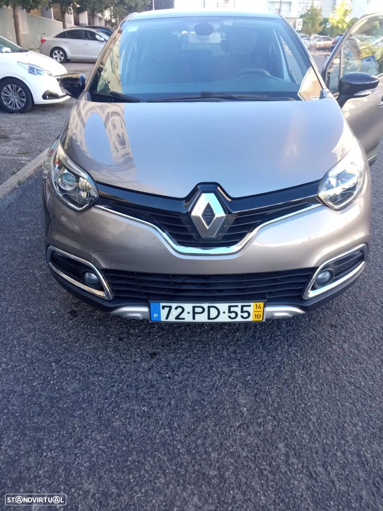 Renault Captur 0.9 TCE Helly Hansen - 1