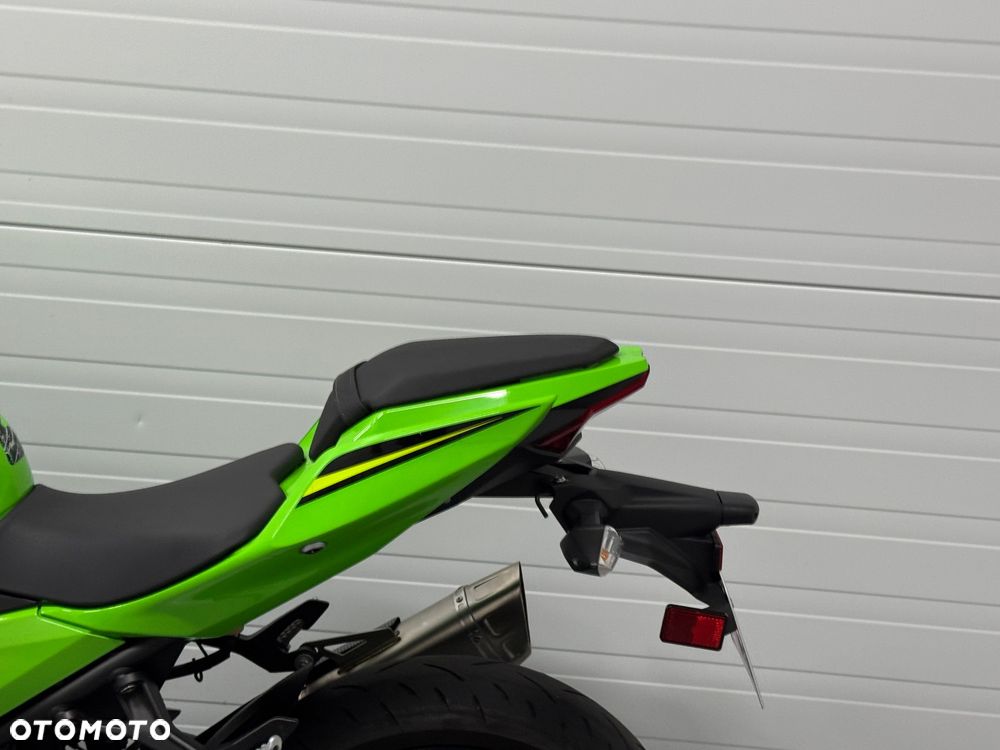 Kawasaki Ninja - 22