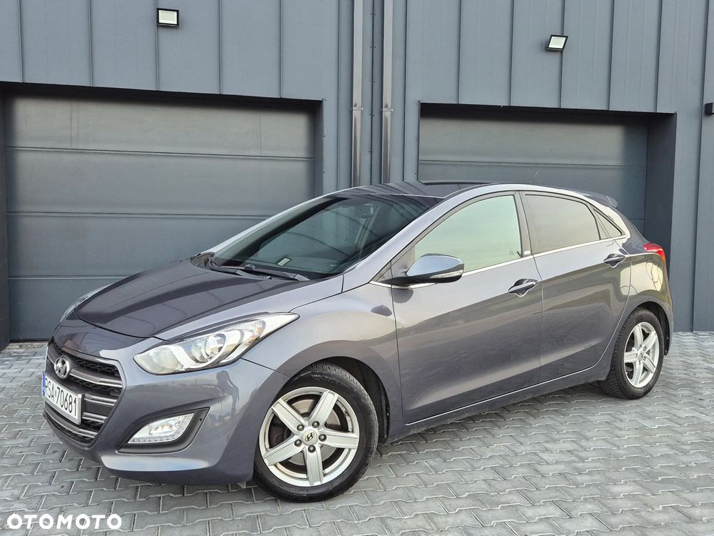 Hyundai i30 1.6 GDI Premium - 33