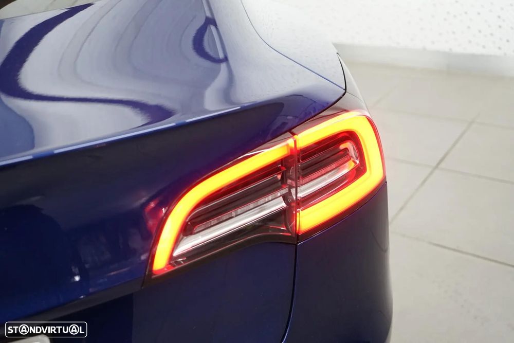 Tesla Model 3 Standard Range Plus RWD - 13