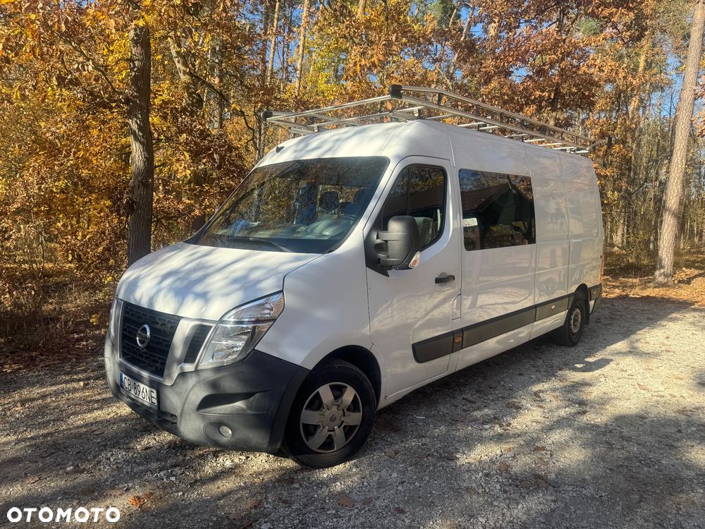 Nissan NV400 - 1