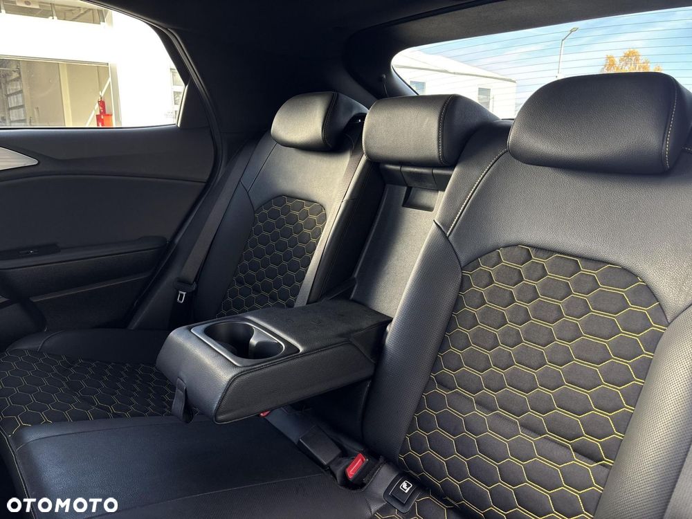 Kia XCeed 1.6 GDI PHEV L Business Line DCT - 16