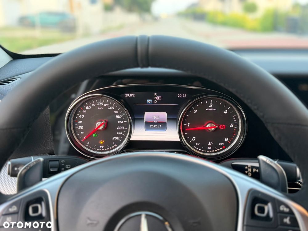 Mercedes-Benz Klasa E 220 d 9G-TRONIC Avantgarde - 22
