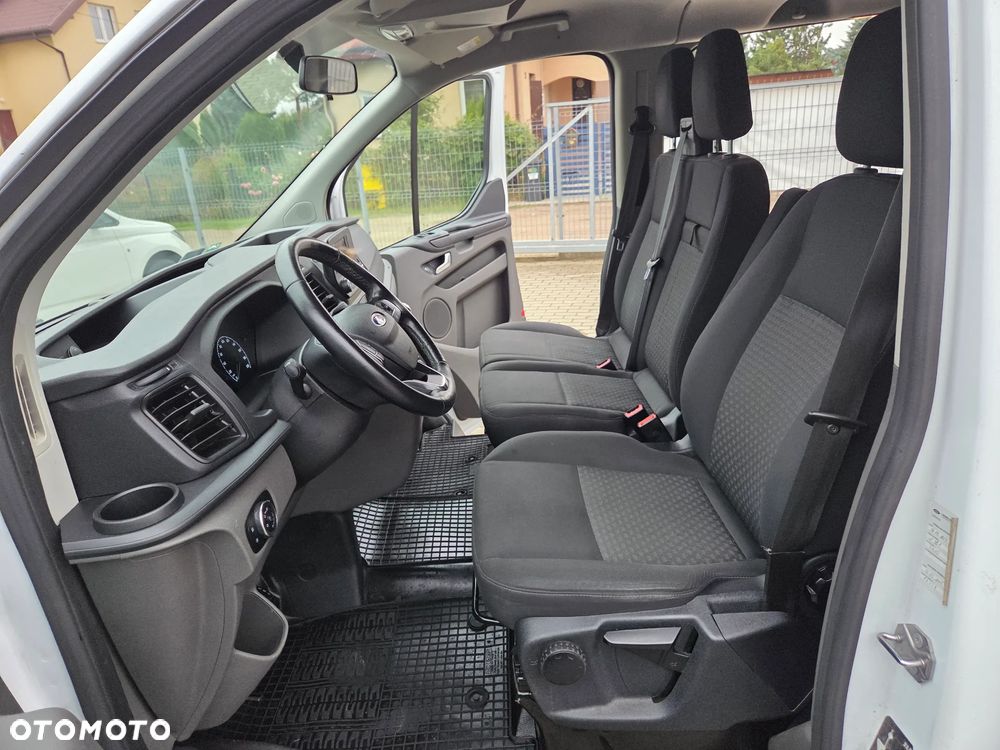 Ford Transit Custom - 14
