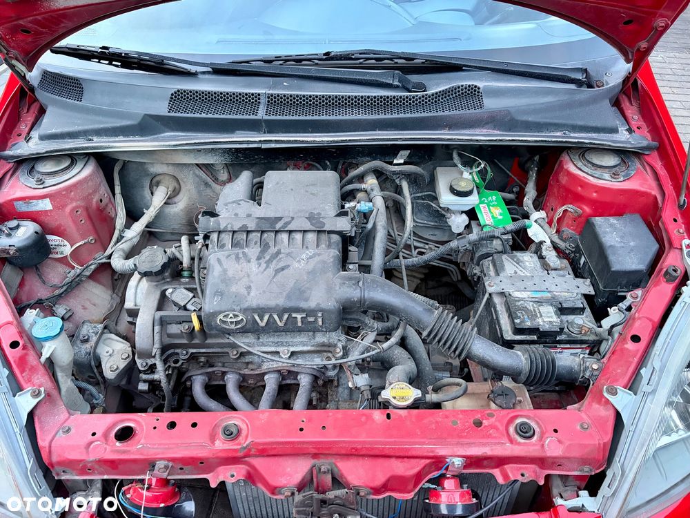Toyota Yaris 1.0 Luna - 34