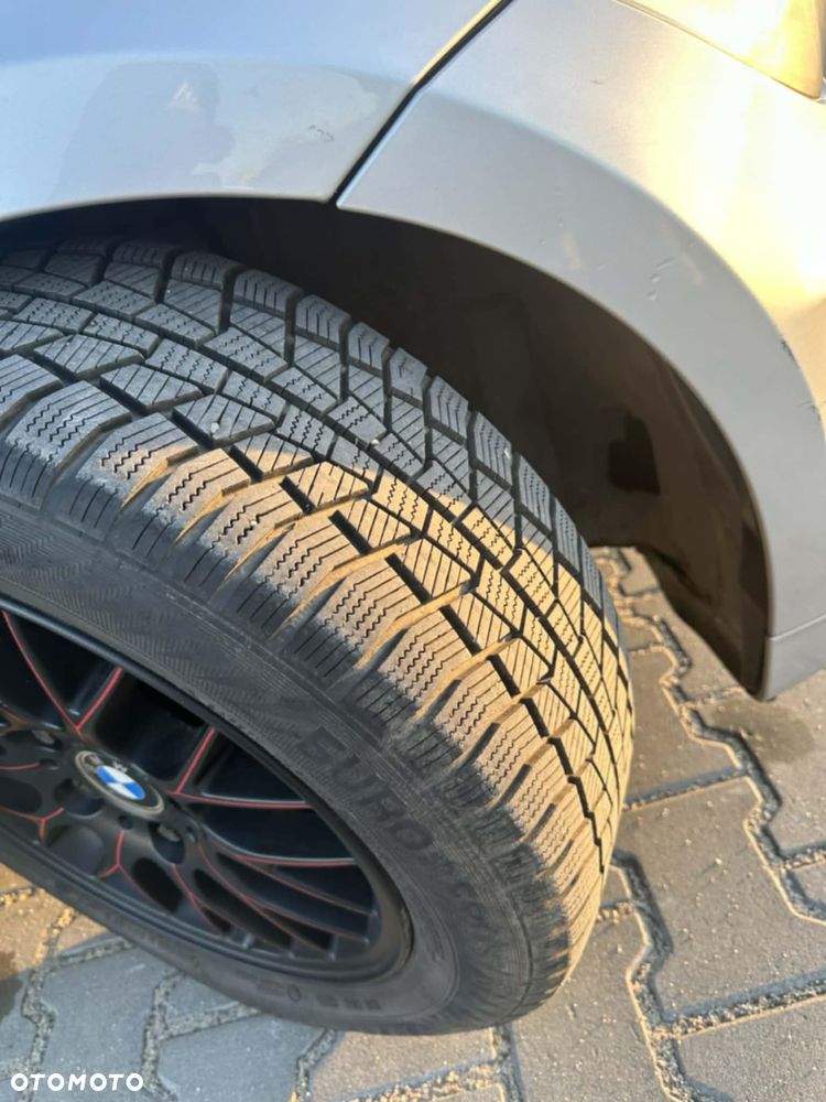 BMW Seria 1 116i - 4