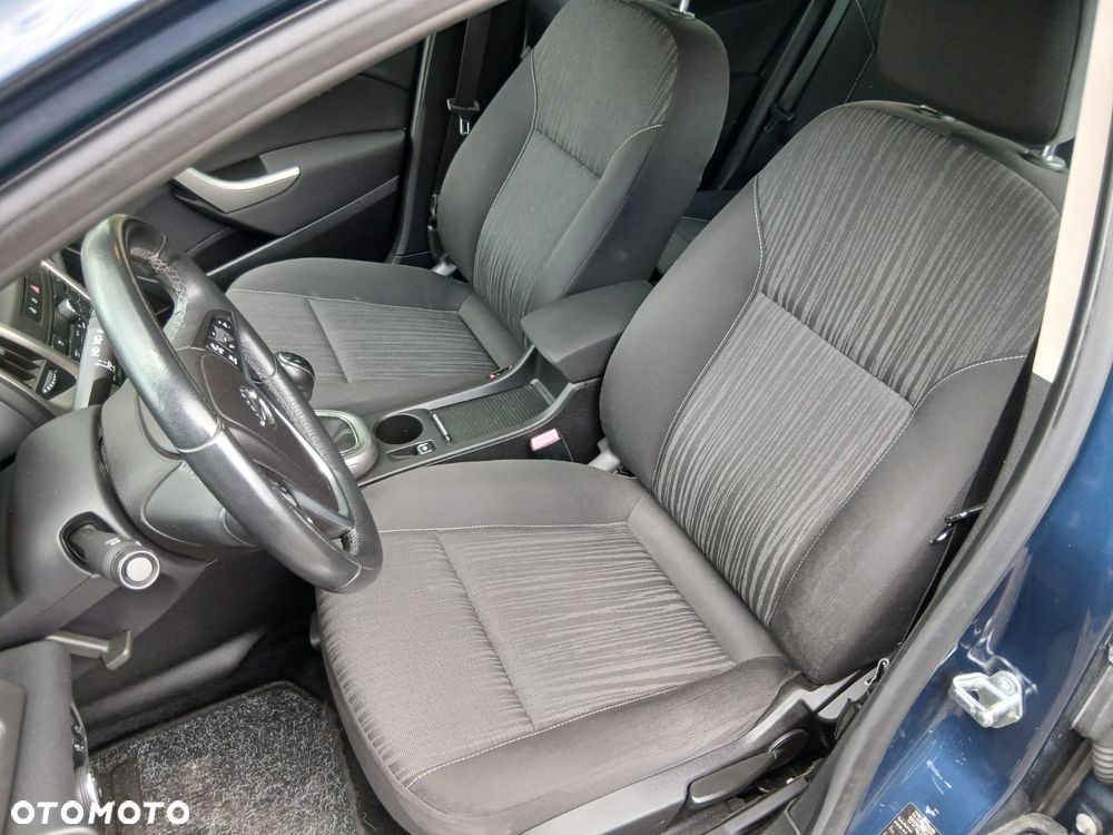 Opel Astra 1.4 Turbo Design Edition - 20