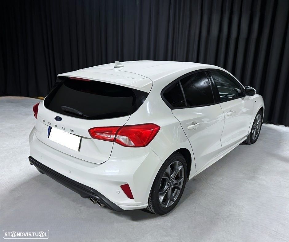 Ford Focus 1.0 EcoBoost ST-Line - 17