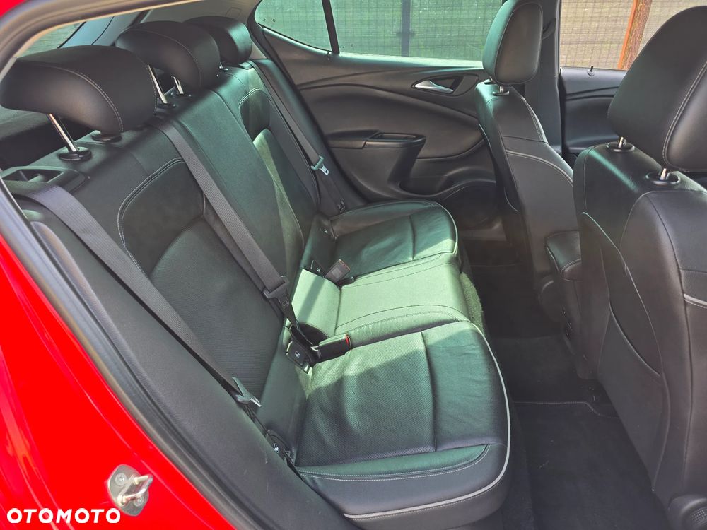 Opel Astra 1.4 Turbo Start/Stop Innovation - 16
