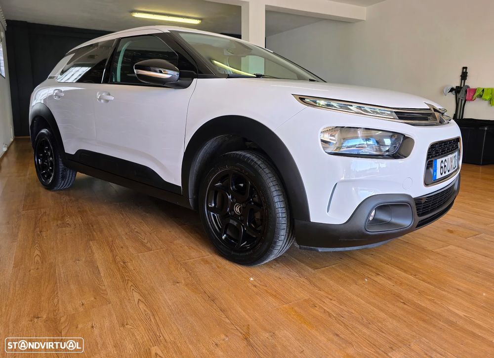 Citroën C4 Cactus 1.2 PureTech Shine EAT6 - 17