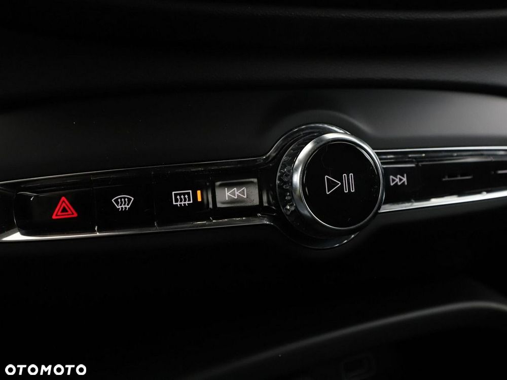 Volvo XC 40 2021