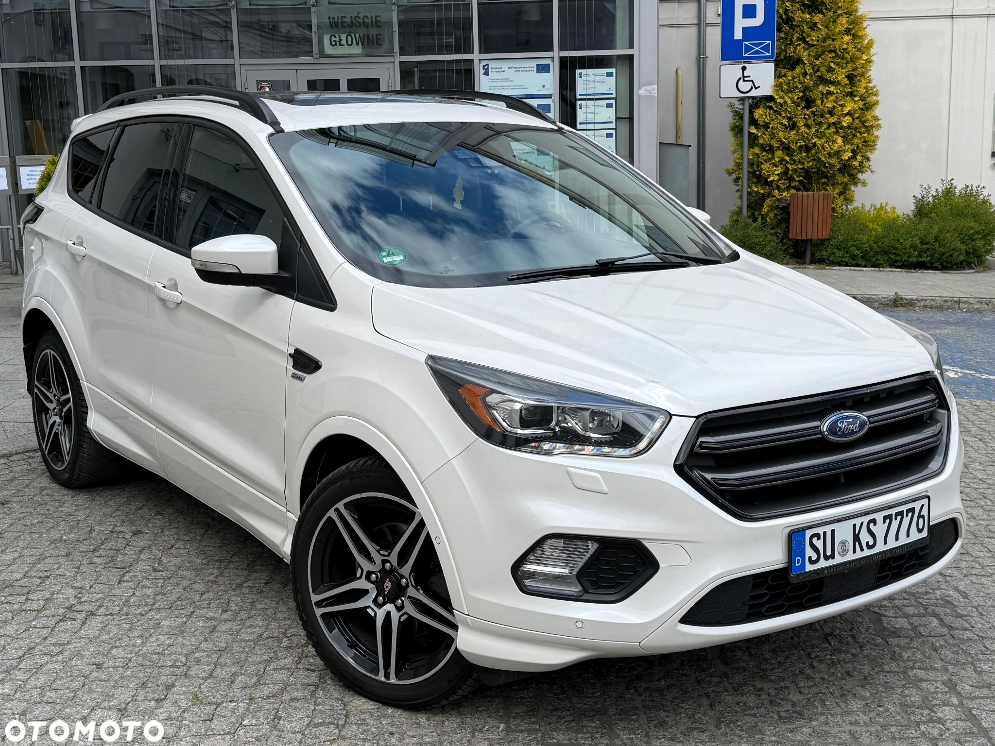 Ford Kuga 2.0 TDCi 4x4 ST-Line - 3