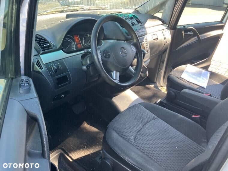 Mercedes-Benz Vito - 32