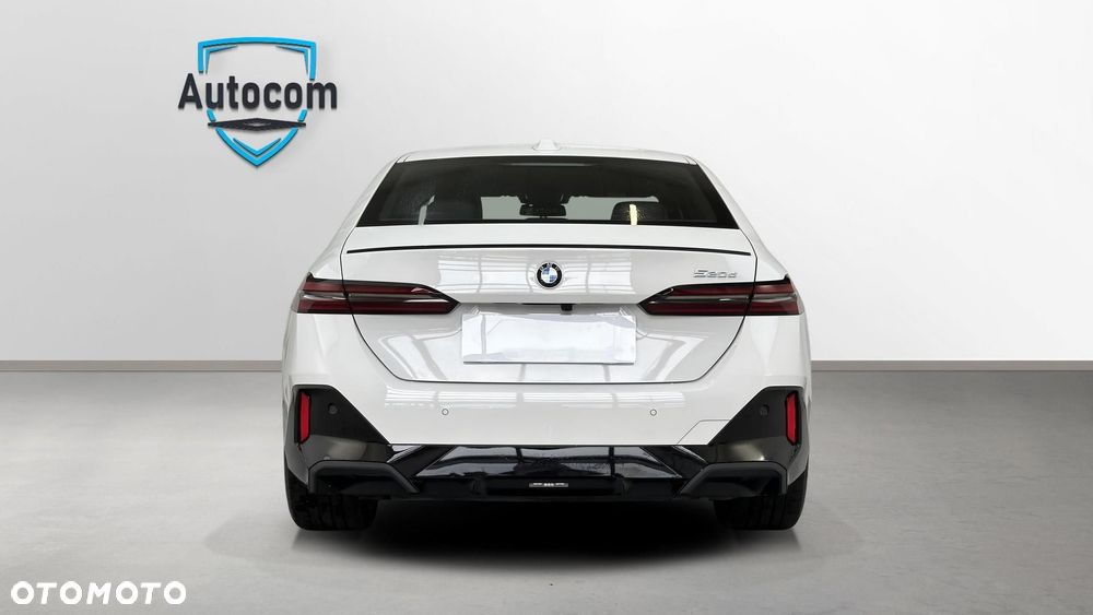 BMW 5 Series 2024 photo 4