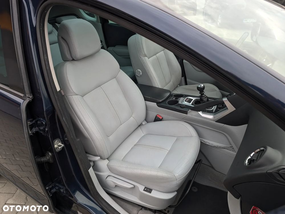 Peugeot 3008 2.0 HDi Premium+ - 35