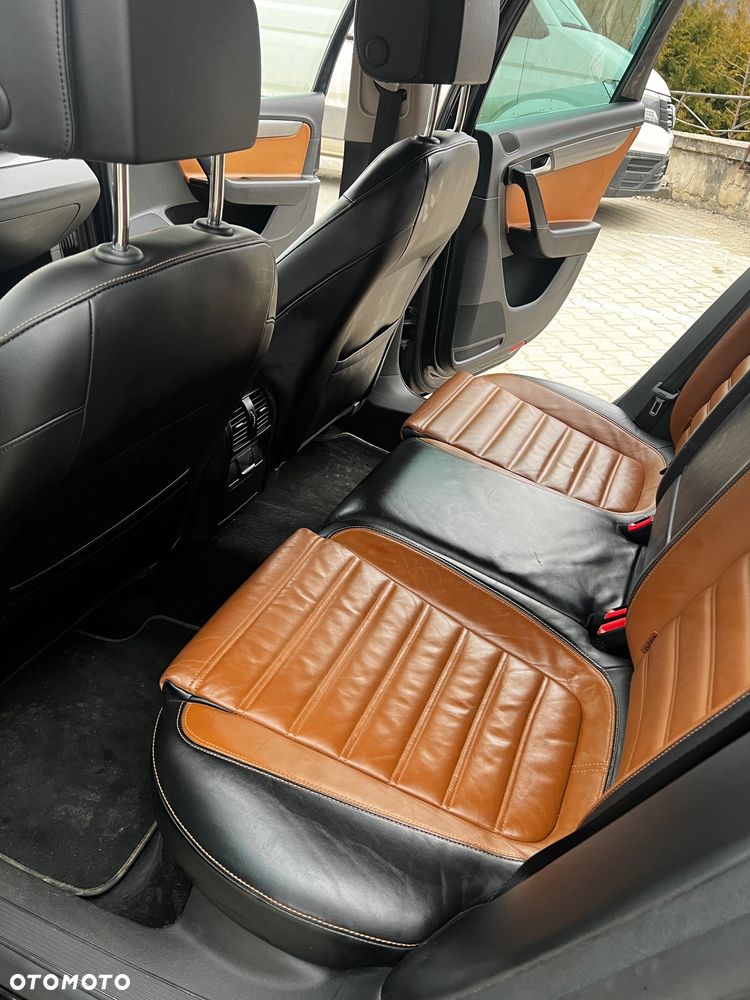 Volkswagen Passat 2.0 TDI 4Motion DSG BlueMotion Tech Highline - 8