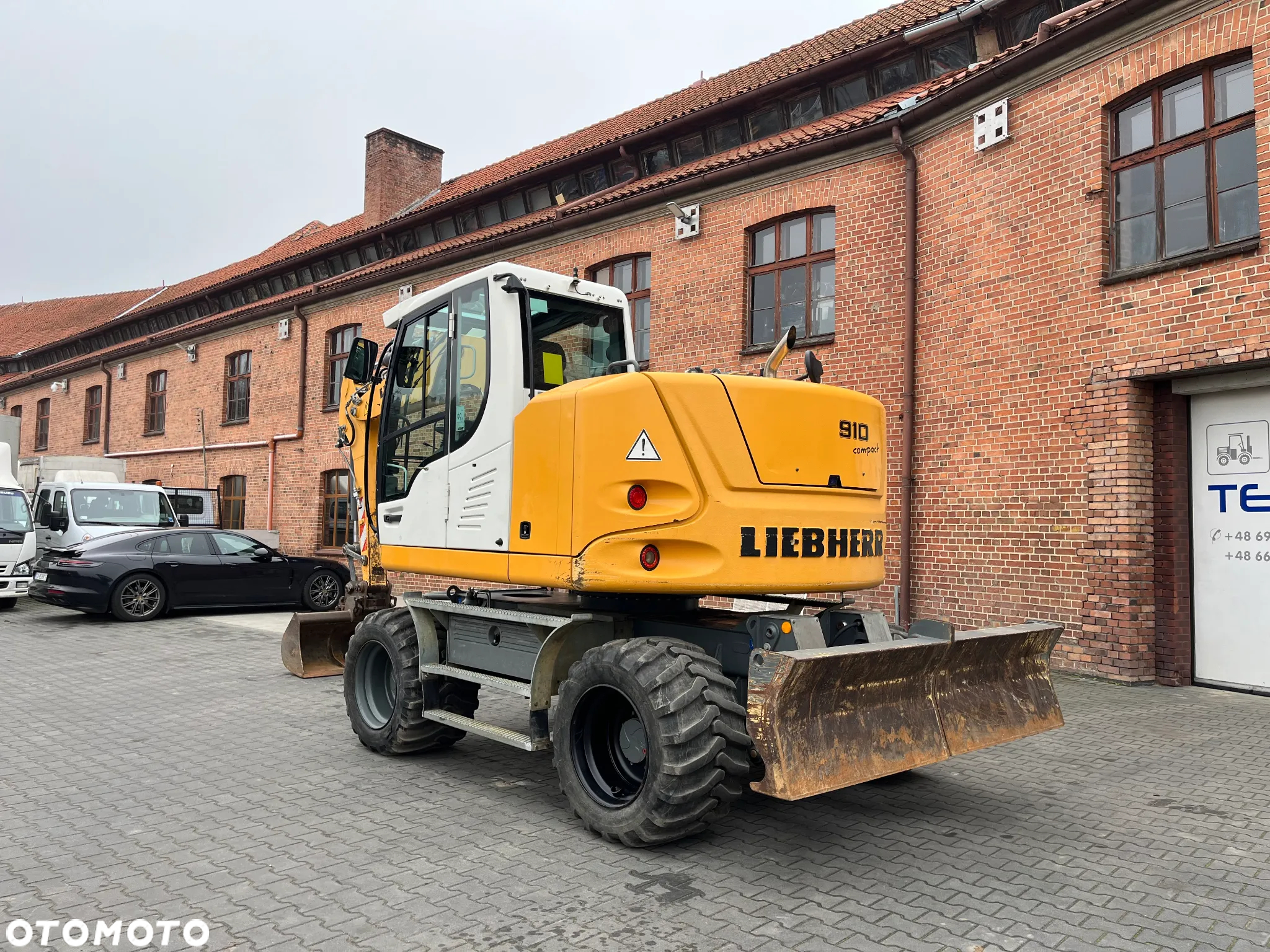 Liebherr A 910 COMPACT - 3