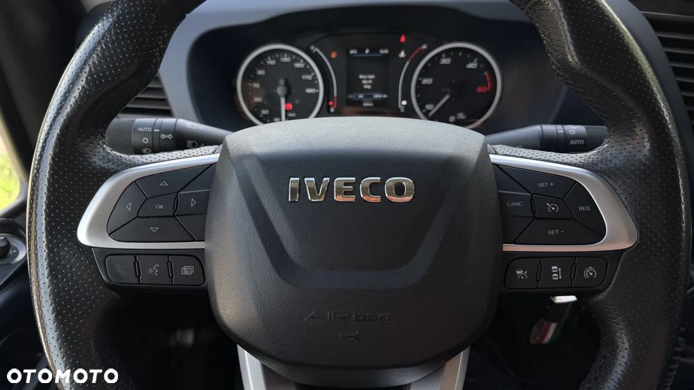 Iveco DAILY - 23