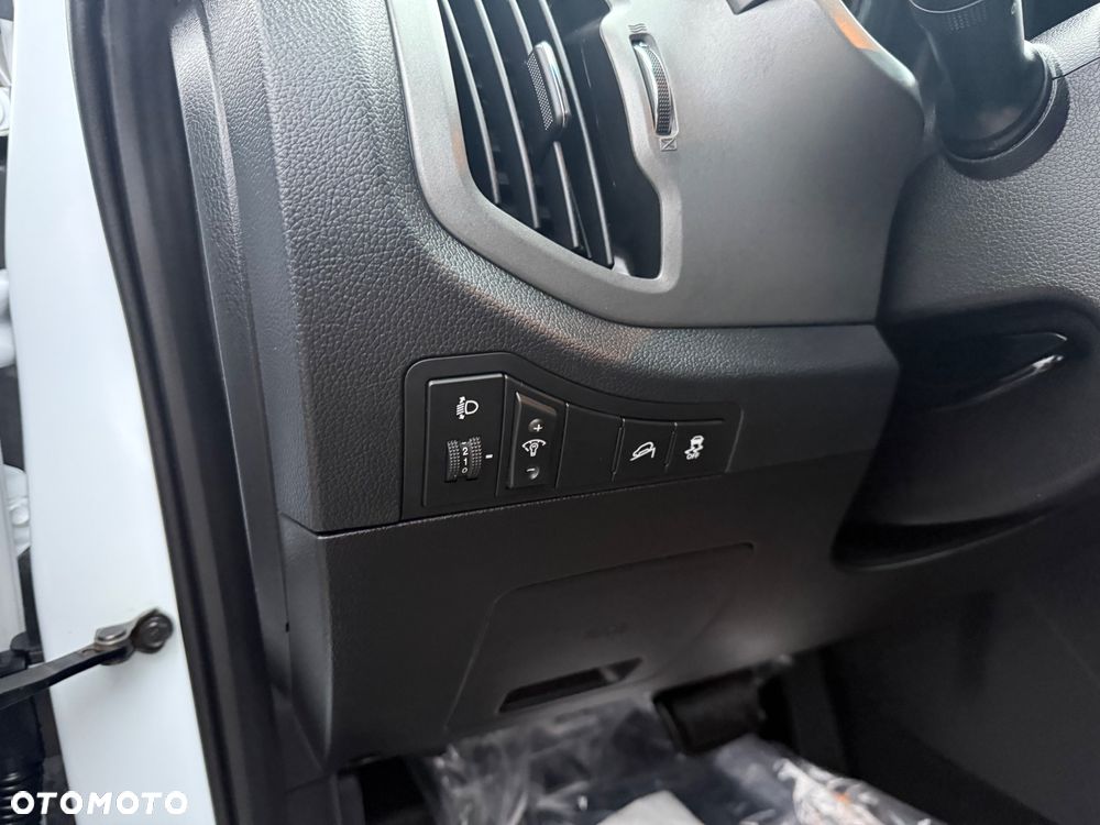 Kia Sportage 2.0 GDI 2WD Spirit - 21