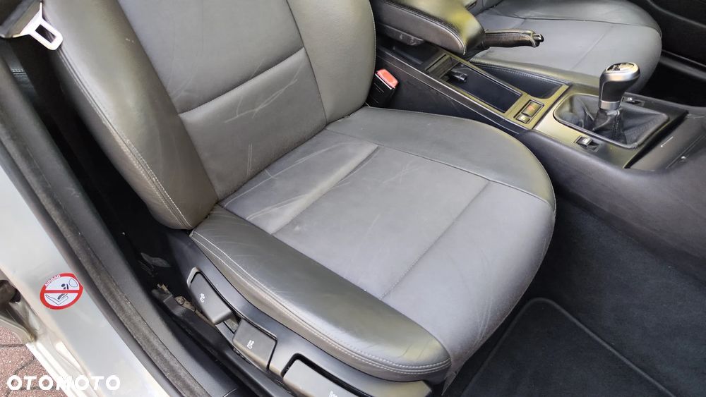 BMW Seria 3 320i Edition Lifestyle - 33