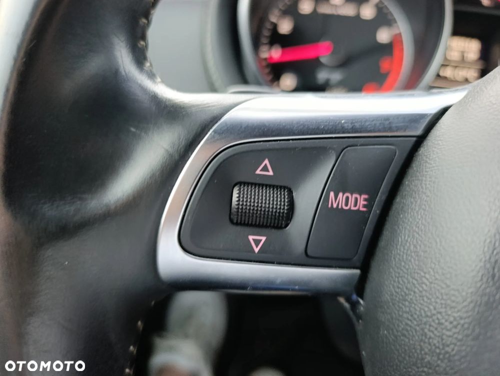 Audi TT Coupé 2.0 TFSI S tronic - 17