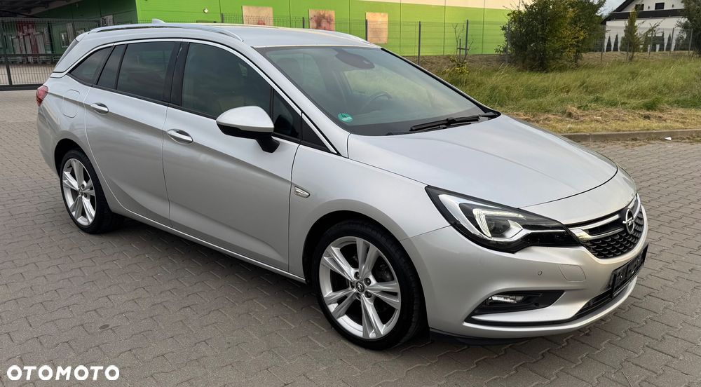Opel Astra 1.6 BiTrb D (CDTI) Start/Stop Sports Tourer Dynamic - 2