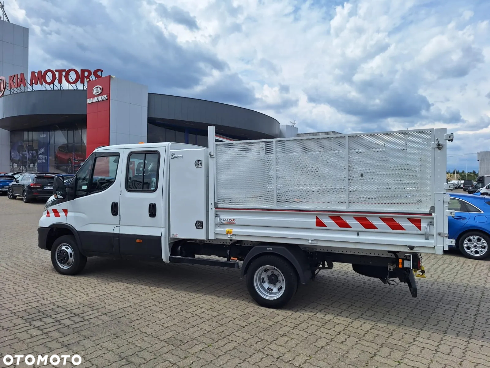 Iveco 35C16 3.0L Wywrotka Doka - 7