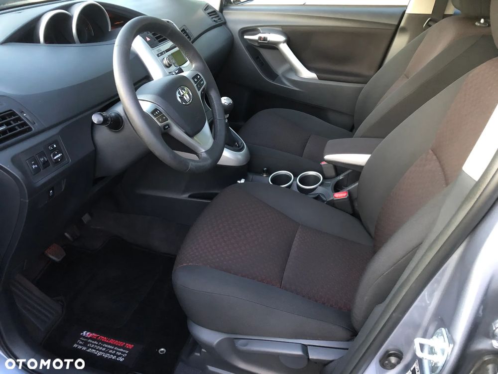 Toyota Verso 1.8 5-Sitzer Life - 30